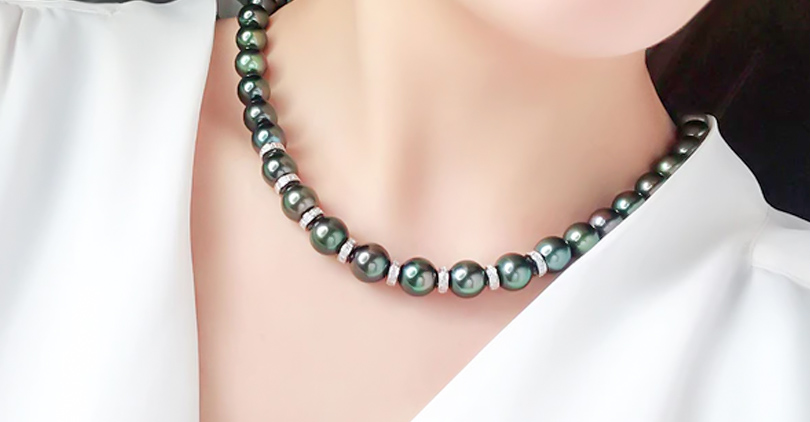 Black Pearl Necklace